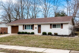 907 Carson Dr, Lebanon, OH 45036