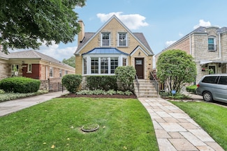 1732 N Nordica Ave, Chicago, IL 60707