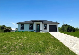 2501 E 16th St, Lehigh Acres, FL 33972