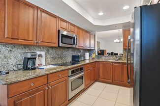 7530 SW 102nd St Unit 303, Miami, FL 33156