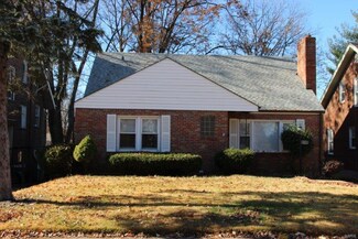 3033 Arlmont Dr, Saint Louis, MO 63121
