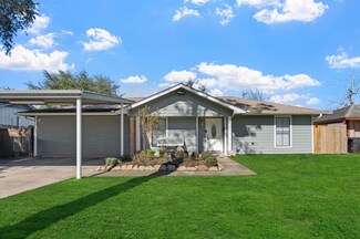 5326 Brookmeade Dr, Houston, TX 77045