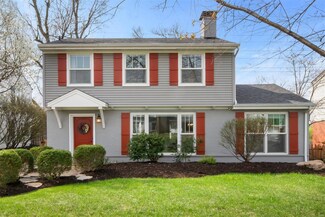 8574 Colonial Ln, Saint Louis, MO 63124
