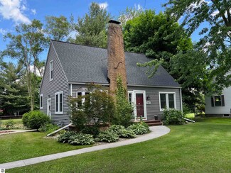 1207 E High St, Mount Pleasant, MI 48858