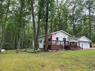 1980 Hiawatha Trail, Hubbard Lake, MI 49747