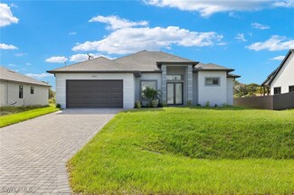 4923 Brookfield St, Lehigh Acres, FL 33971
