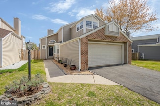 7465 Cross Gate Ln, Alexandria, VA 22315