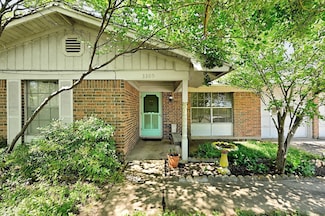3305 Carol Ann Dr, Austin, TX 78723