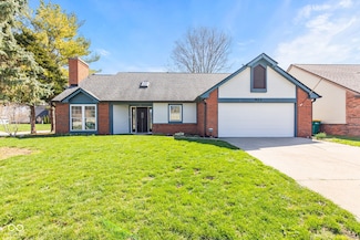 923 Jonathan Dr, Plainfield, IN 46168
