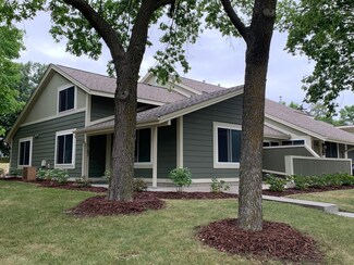 110182 Friendship Ln, Chaska, MN 55318