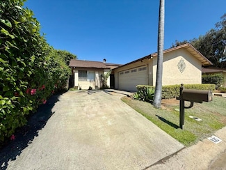 935 Woodcreek Rd, Fallbrook, CA 92028