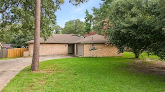 217 Wellwood Ln, Conroe, TX 77304