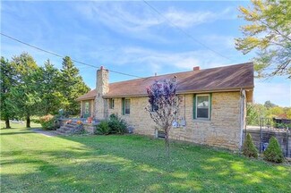 8207 E 55th St, Kansas City, MO 64129