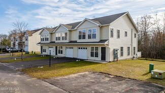 12 Nicole Ln, Hazleton, PA 18201