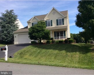 17 Doe Run, Reading, PA 19607