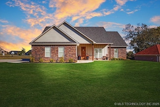 2 N Wilderness, Calera, OK 74730