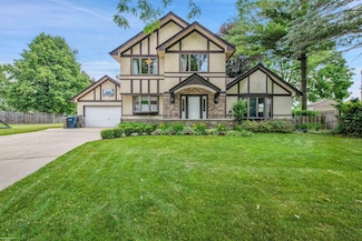 13273 Beresford Dr, Sterling Heights, MI 48313