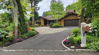 67 Karol Place, Jericho, NY 11753