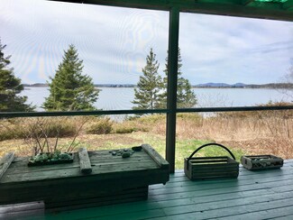 43 Browns Head Light Rd, Vinalhaven, ME 04863
