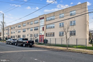 5037 Call Place SE Unit 202, Washington, DC 20019