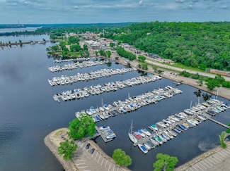 720 1st St Unit 1S, Hudson, WI 54016