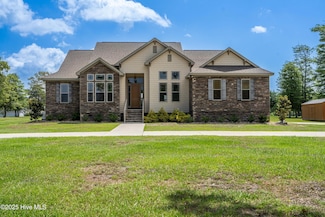 361 Norris Landing Rd, Swansboro, NC 28584
