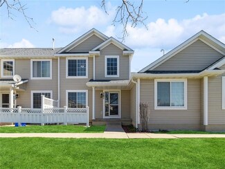 762 SE Williams Ct, Waukee, IA 50263