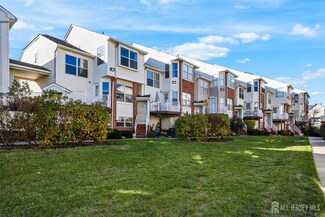800 Harbortown Blvd, Perth Amboy, NJ 08861