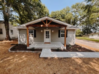 210 N Vine St, Tullahoma, TN 37388