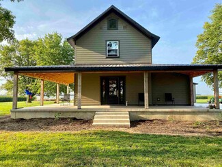2633 E 300 S, Tipton, IN 46072