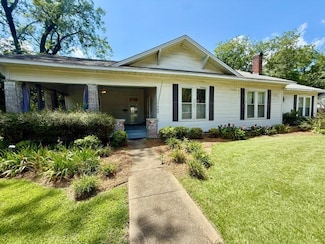 463 N Pontotoc St, Houston, MS 38851