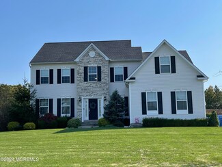 15 Wintergreen Ct, Jackson, NJ 08527