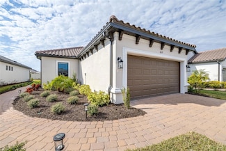 4639 Garofalo Rd, Wesley Chapel, FL 33543