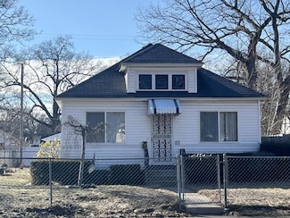 2529 Riordan St, Muskegon, MI 49444