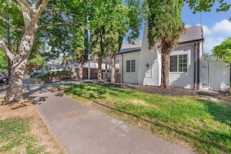 1232 W Flora St, Stockton, CA 95203