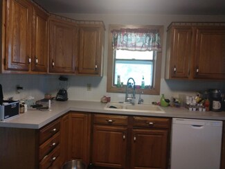 425 E Center St, Ithaca, MI 48847