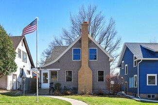 2092 Jefferson Ave, Saint Paul, MN 55105