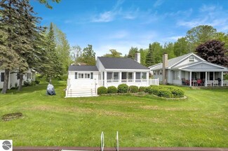 4845 Lakeside Blvd, Hale, MI 48739