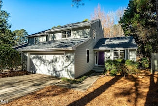 13 Clover Dr, Chapel Hill, NC 27517