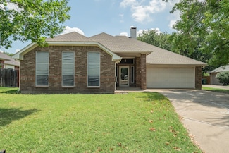 2100 Remmington Dr, Flower Mound, TX 75028