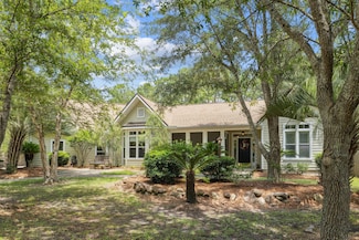 172 Shady Ln, Freeport, FL 32439