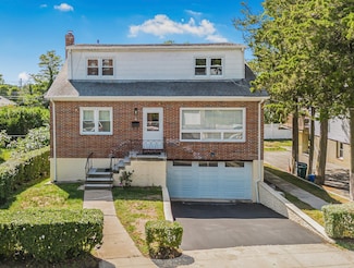 16 June St, Yonkers, NY 10710