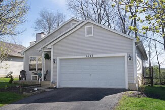 1634 Golden Cloud Ln, Columbus, OH 43228