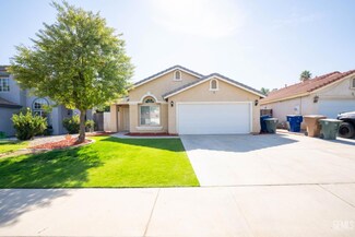 5021 Greenville Ct, Bakersfield, CA 93313