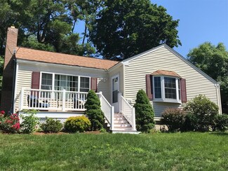 36 Gilman Rd, Waltham, MA 02452