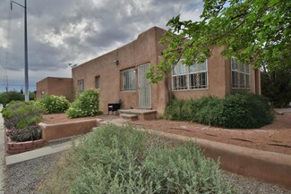 423 Princeton Dr SE, Albuquerque, NM 87106