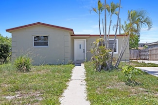 420 NE 27th Ave, Boynton Beach, FL 33435