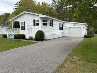 13 Pinecone Dr, Alfred, ME 04002