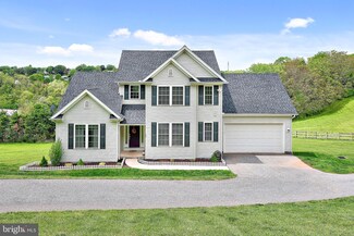 31 Dustys Ln, Glen Rock, PA 17327