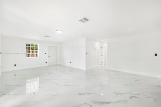 10520 SW 160th St, Miami, FL 33157